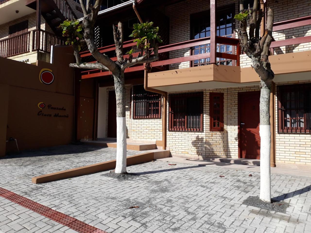 Pousada Clara Manha Bombinhas Bagian luar foto